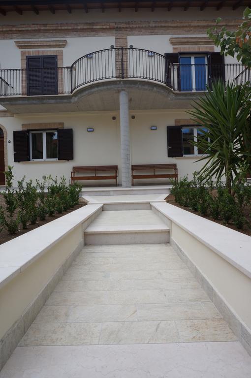 Residenza Diomedea Apartment Vasto Luaran gambar